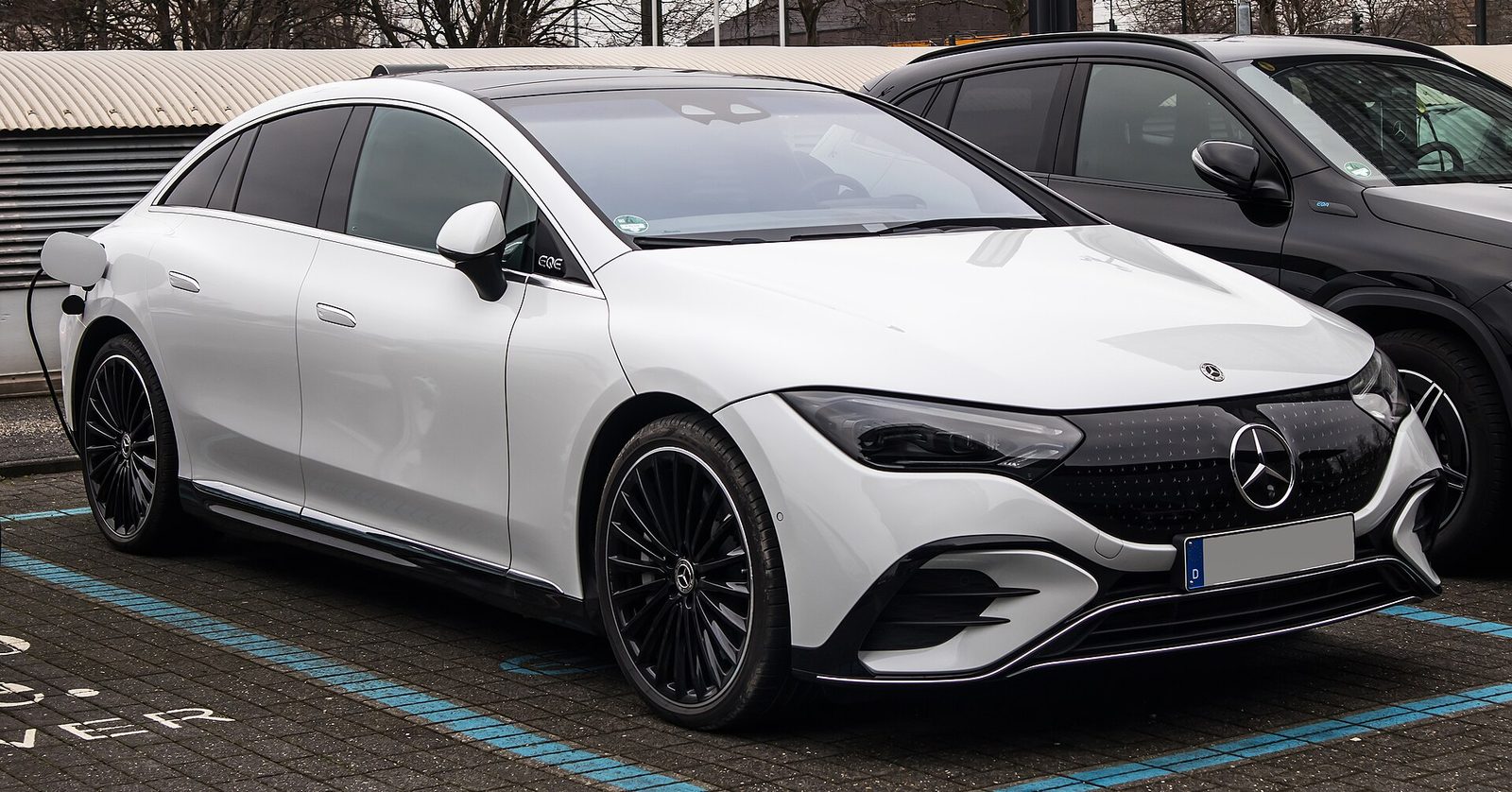 Mercedes-Benz EQE — photo by © M 93, CC BY-SA 3.0 de, via Wikimedia Commons